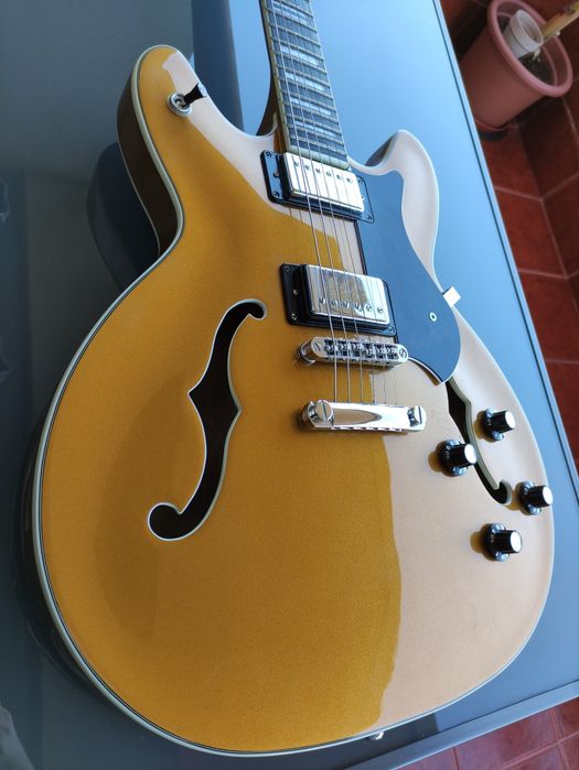 Hagstrom Viking Gold Justin York