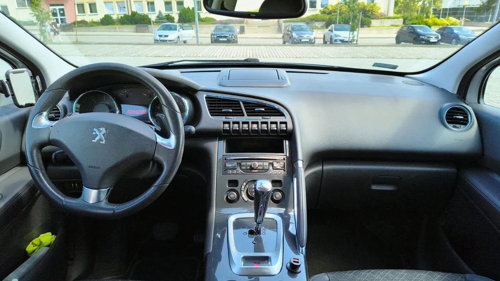Peugeot 3008 1.6 e-HDi FAP Automatik Allure