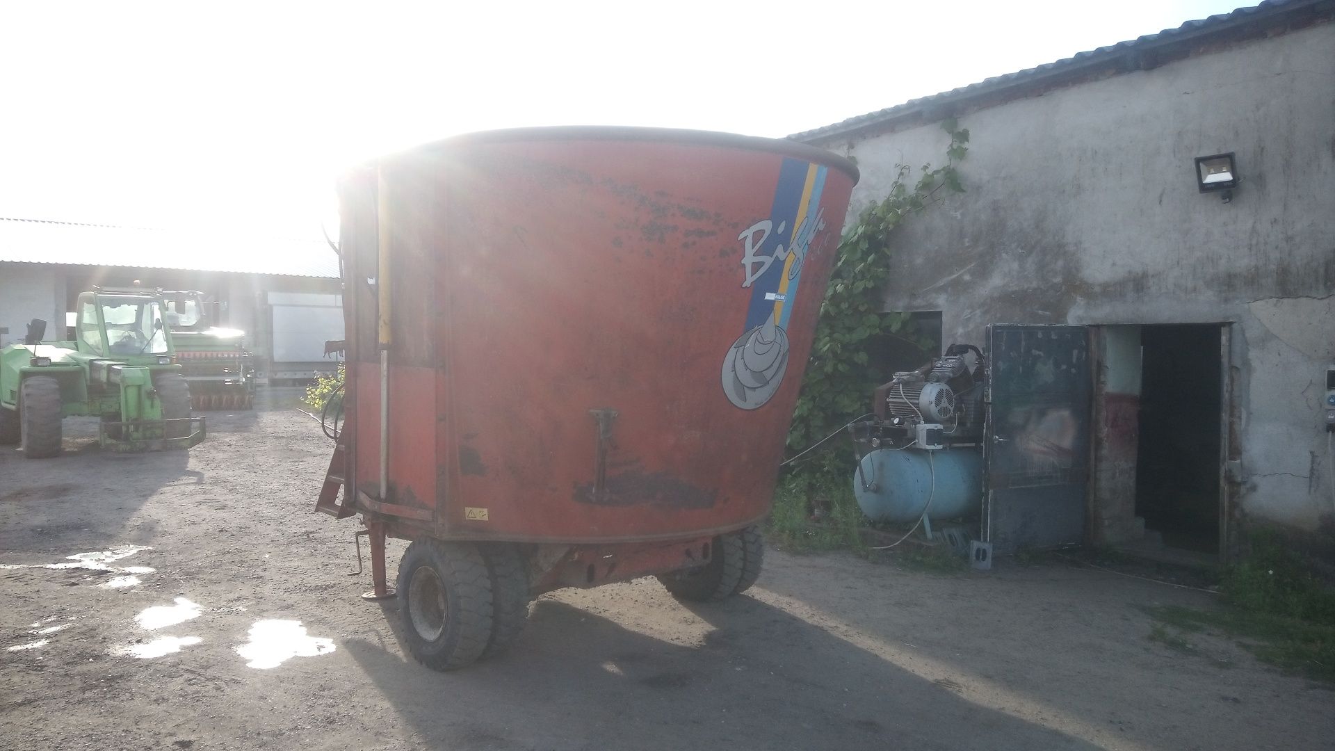 Paszowóz peecon 10m3