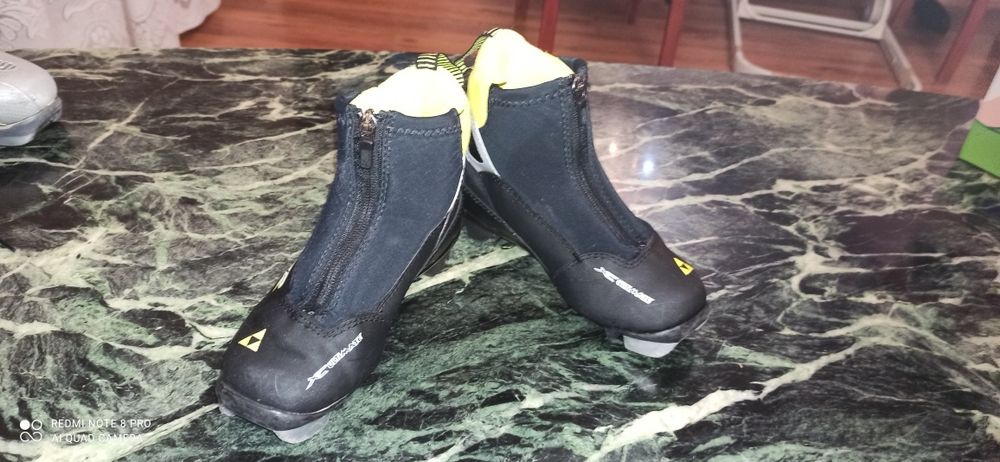 Buty narciarskie biegowe roz 33Fischer ultimate stan bardzo dobry