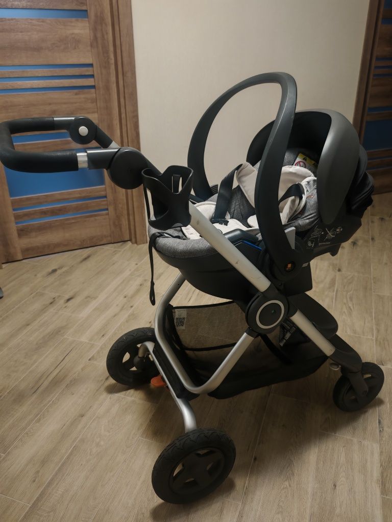 Дитяче автокрісло Stokke Besafe Izi go modular