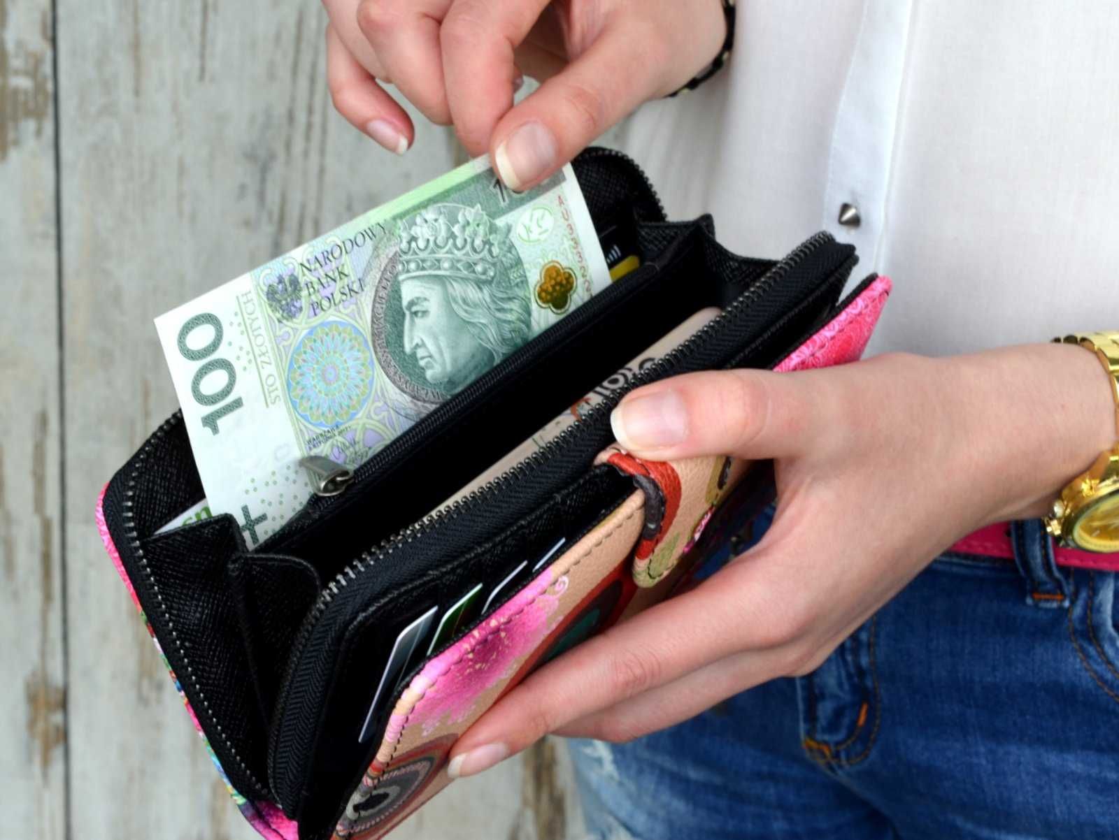 Portfel damski na zamek Duży pojemny organizer w kwiaty