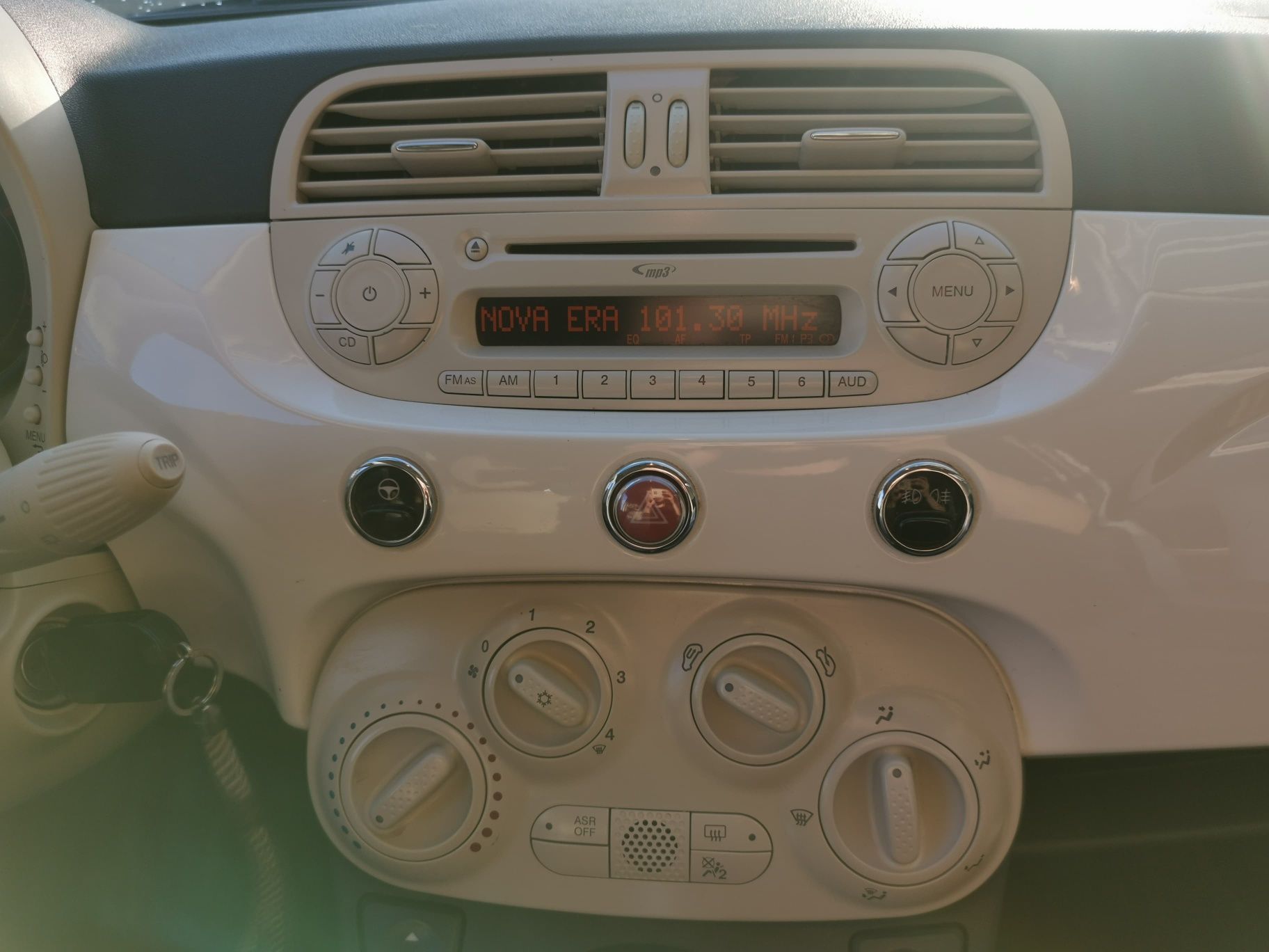 Fiat 500 Lounge 1.2 93.000 km