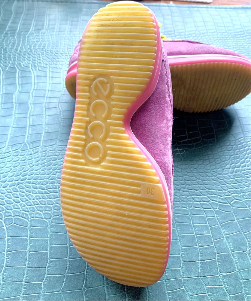 Buty Ecco dla dziewczynki super wygodne skóra naturalna Rozmiar 30