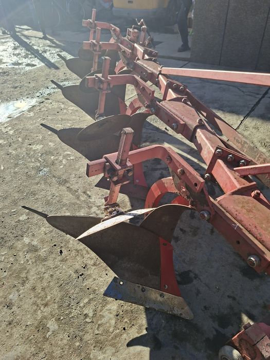 Продам плуг вогель нот