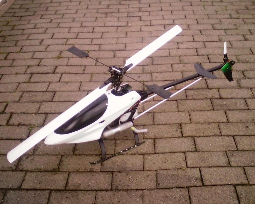 helicóptero raptor 30 v2 usado