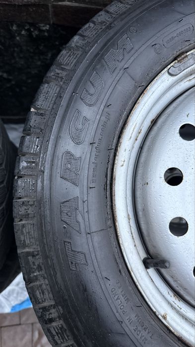 Диски з шинами з нісан кашкай 215/65/16 зима