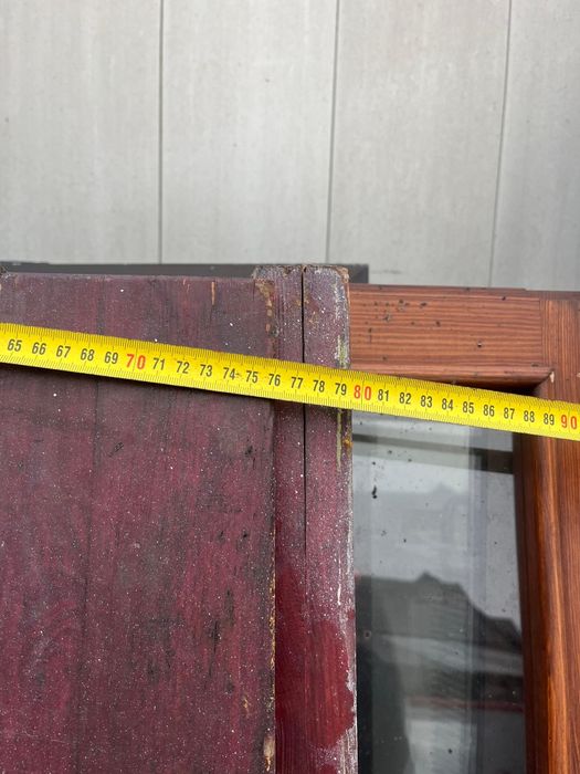 Drzwi drewniane do domu na budowę garażu