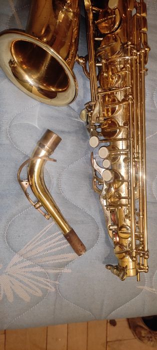 Саксофон альт Rhapsody + повний комплект Мундштук, чехол, лігатура