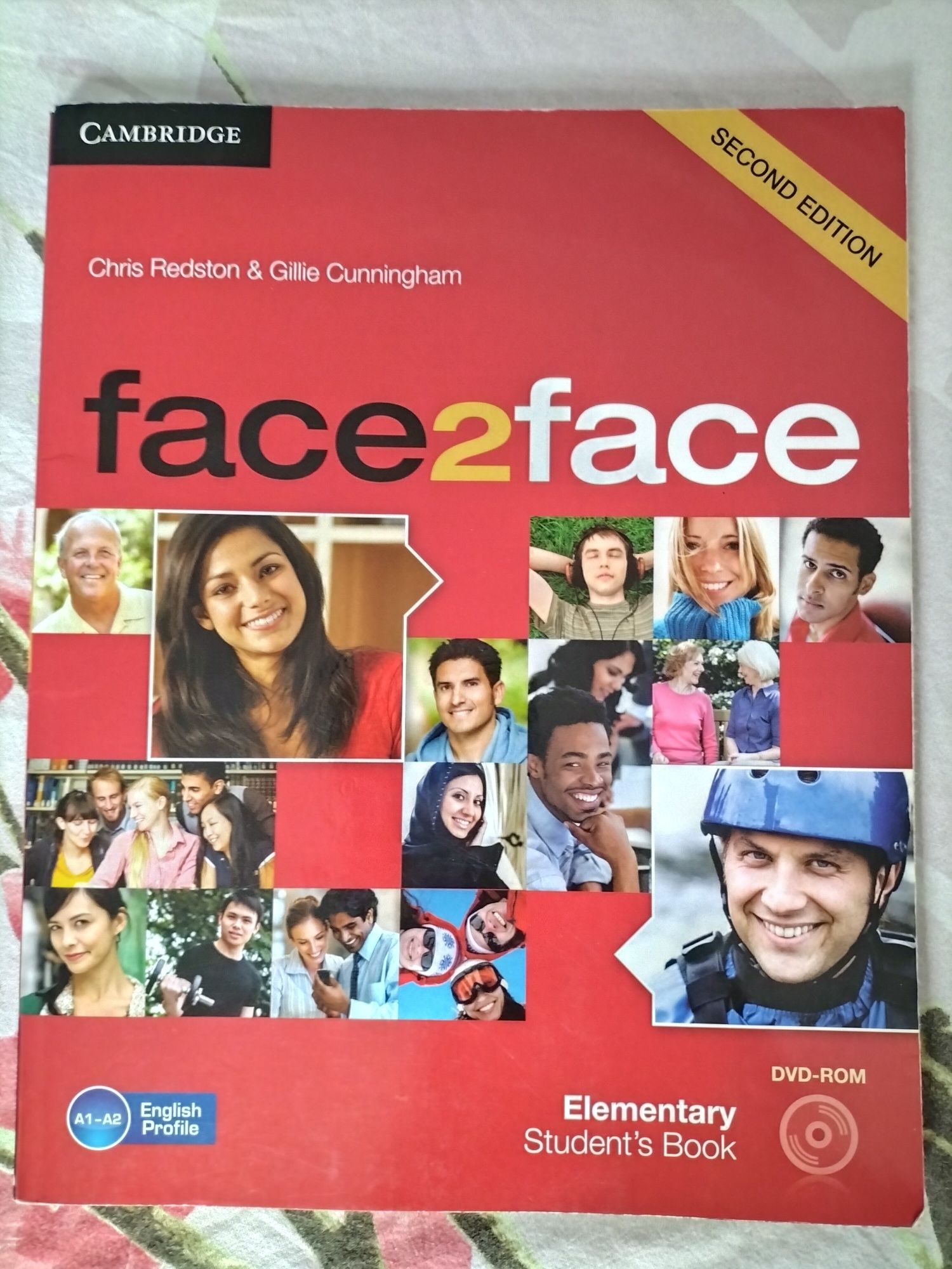 Підручники з англійської face2face, English File