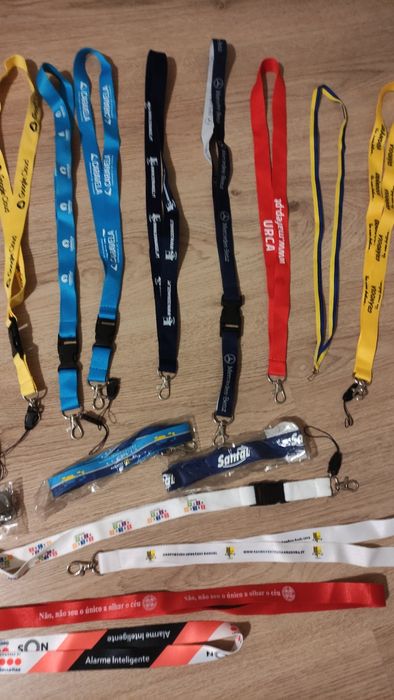 25 Fitas porta chaves ou cartões