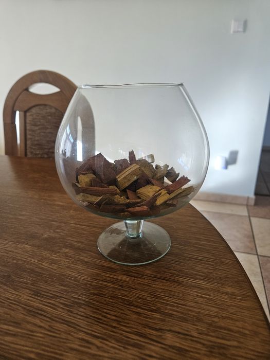 Dekoracyjny wazon szklany