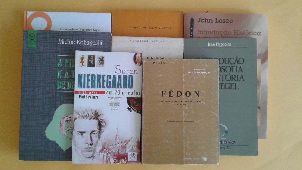 Livros de filosofia Descartes, Fédon, Snow, Platão, Marx, etc