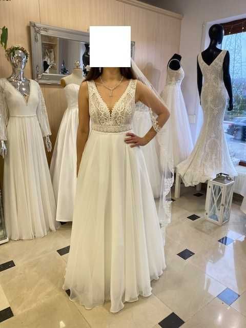 Suknia ślubna r. 38