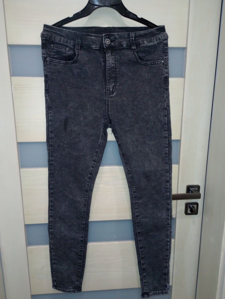 Spodnie jeansy damskie