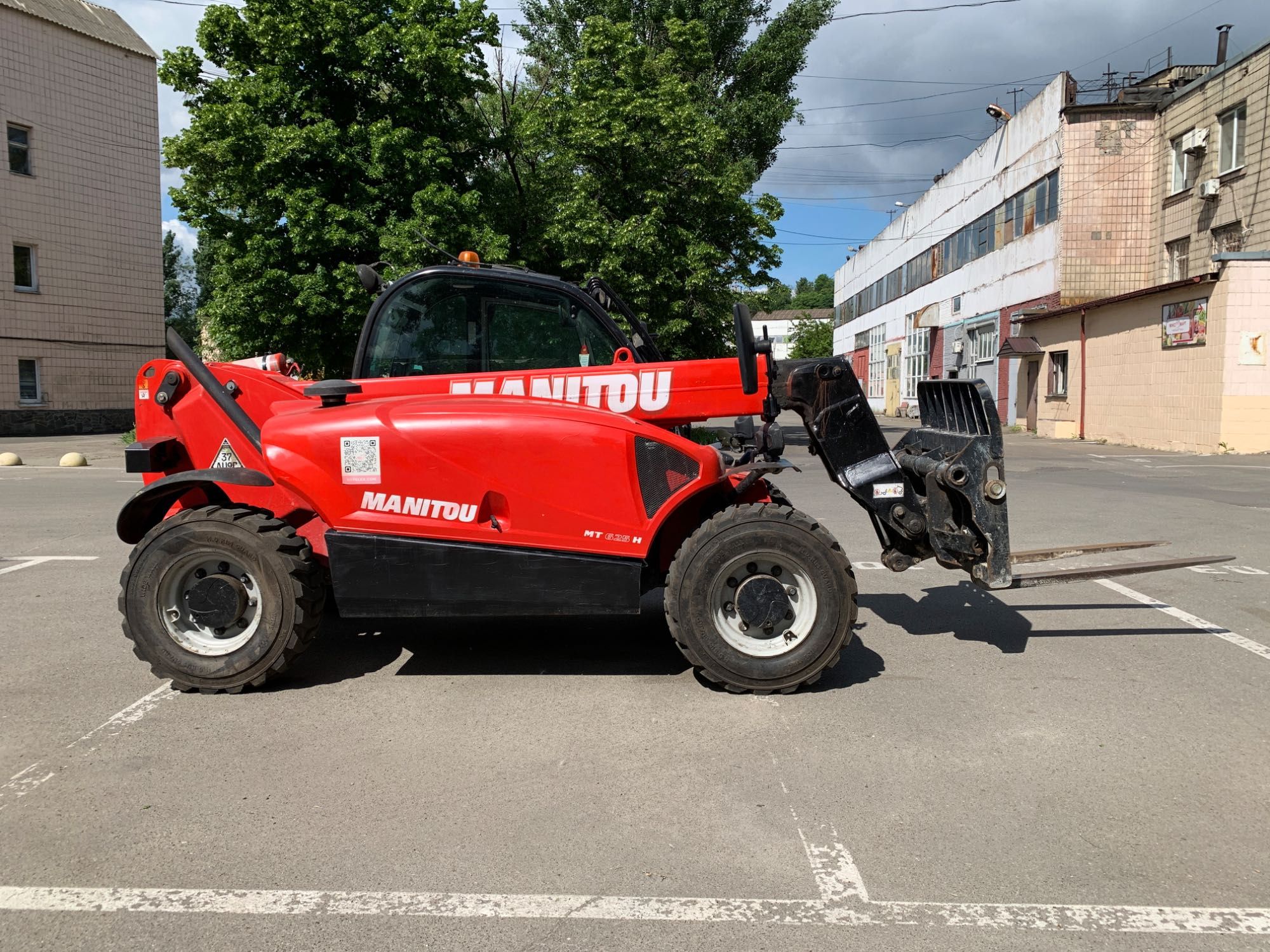 Телескопічний навантажувач MANITOU MT625 Телескопический погрузчик