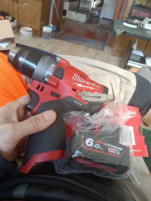 Wkrętarka Milwaukee M 12 FPD plus nowy akumulator