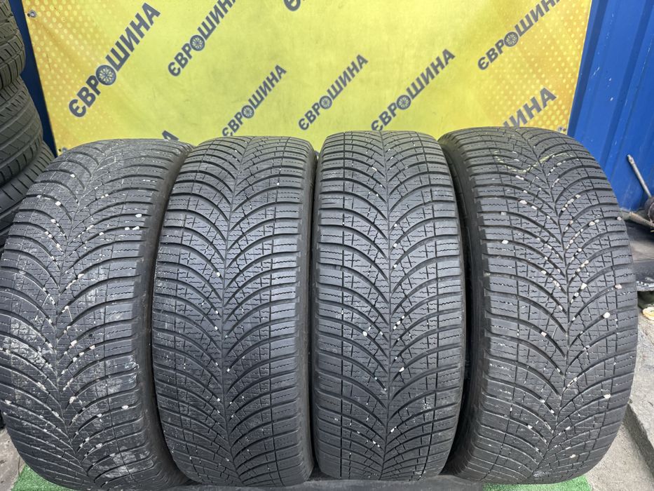 Шини GoodYear 225/55r17c всесезонка комплект склад б/у