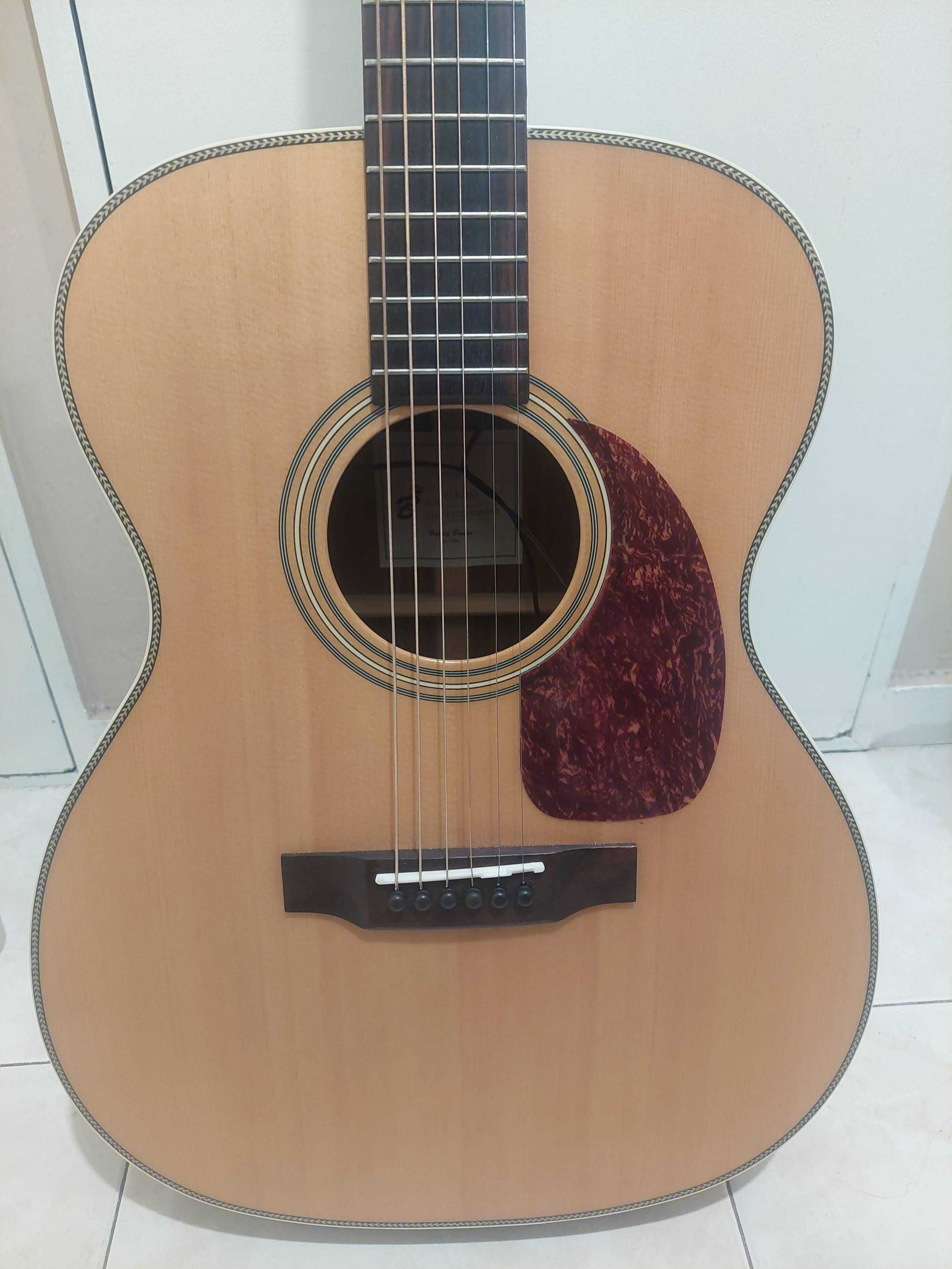 Harley Benton Custom Line CLA-28V