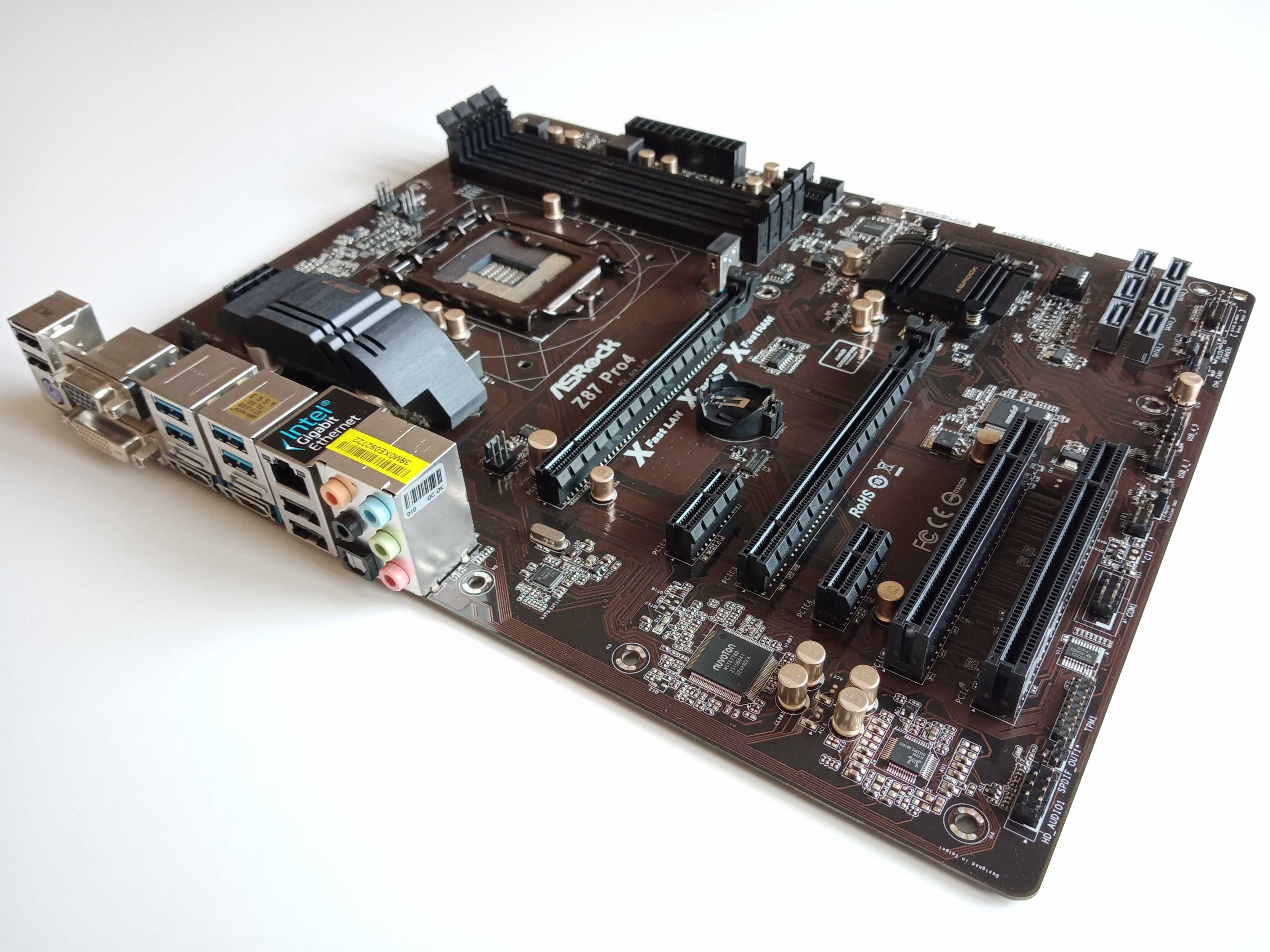 Płyta główna ASRock Z87 Pro4, DDR 3, PCIe 3.0, USB 3.0, SATA III