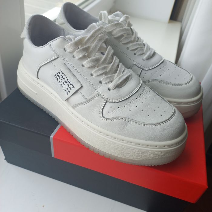 Шкіряні білі кеди 39р.(стелька 24.5 см)