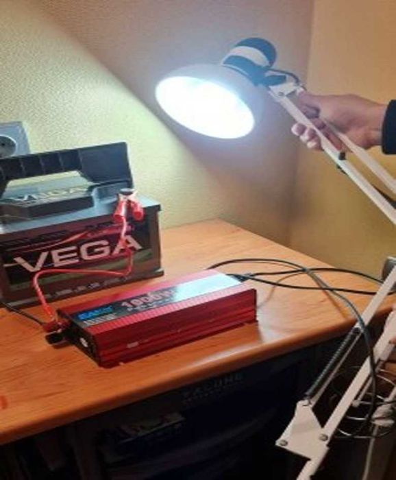 Инвертор мощностью от 1600W качественный синус, преобразователь, б/у