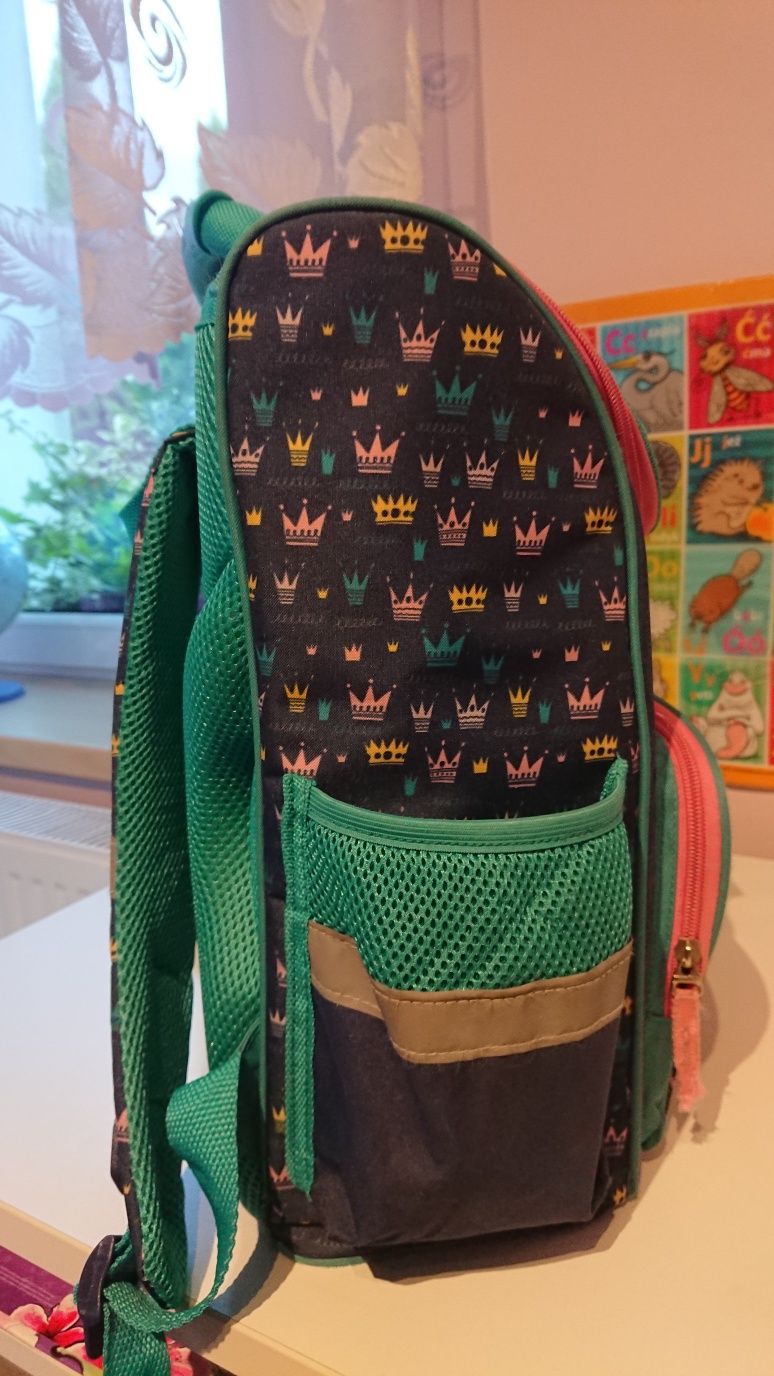 Plecak szkolny tornister dla dziewczynki firmy loozz kids