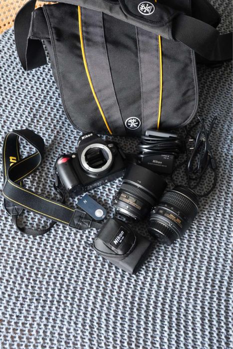 NIKON D60/NikkorDX 18-55 mm/Nikkor 50 mm 1/8