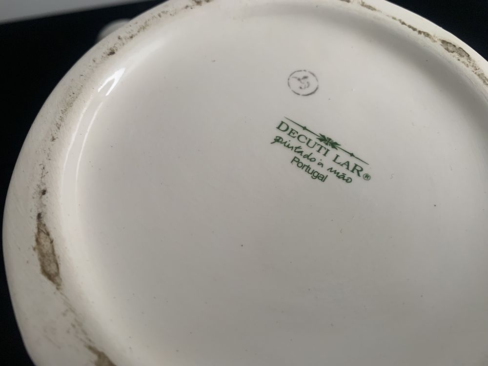 Bule de porcelana pintado à mão