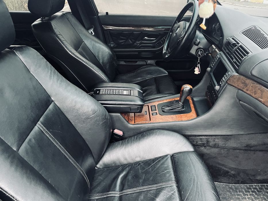 Продам BMW E38 2.8 m52b28