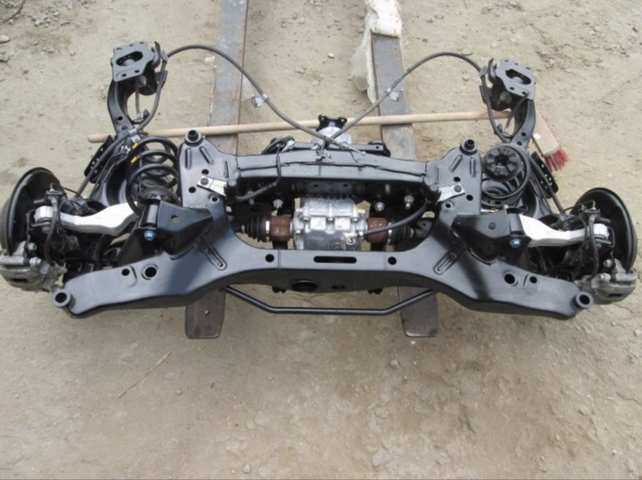 NISSAN ROGUE T33 підрамник, редуктор, ричаг, цапфа, ступиця, стійка