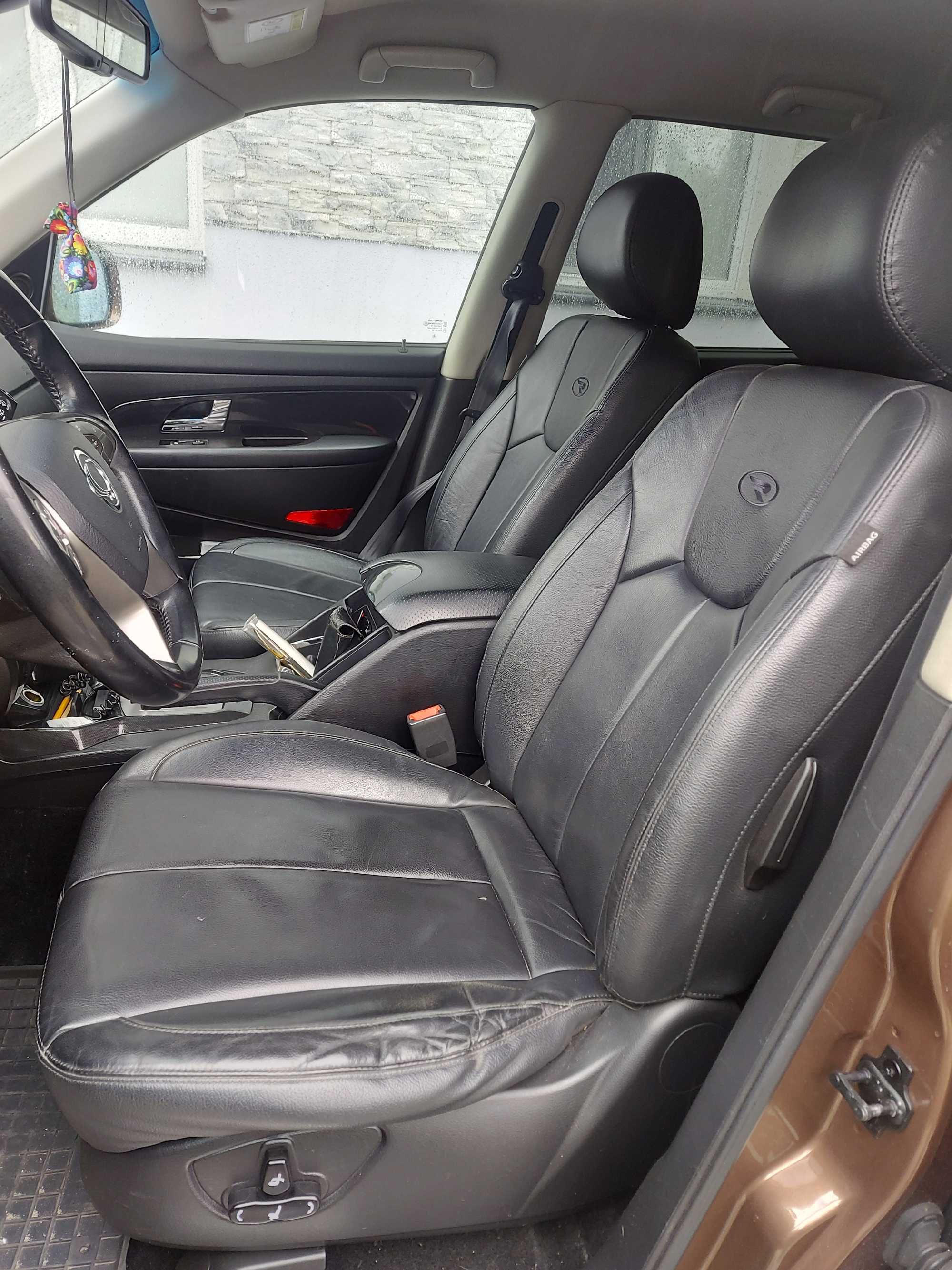 Rexton 2016r. 7 osob. 2.2diesel 170KM