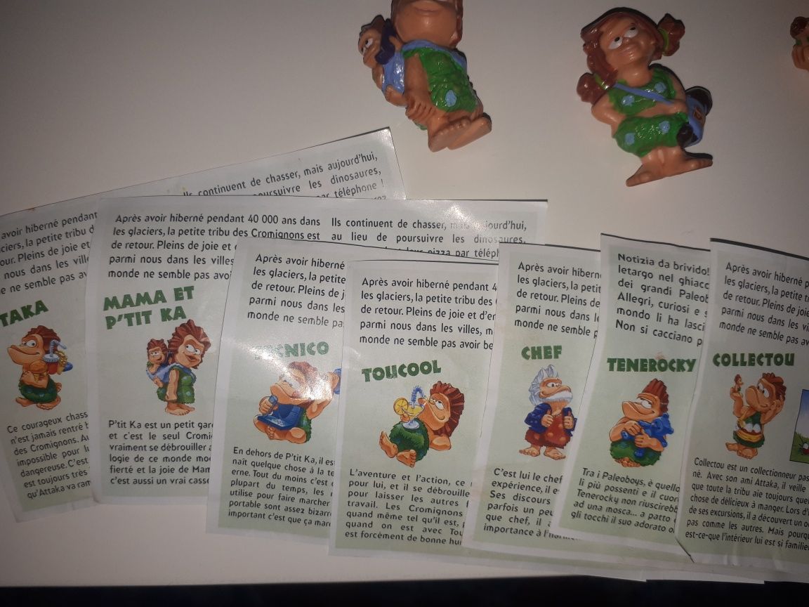 Jaskiniowcy figurki z kinder niespodzianka