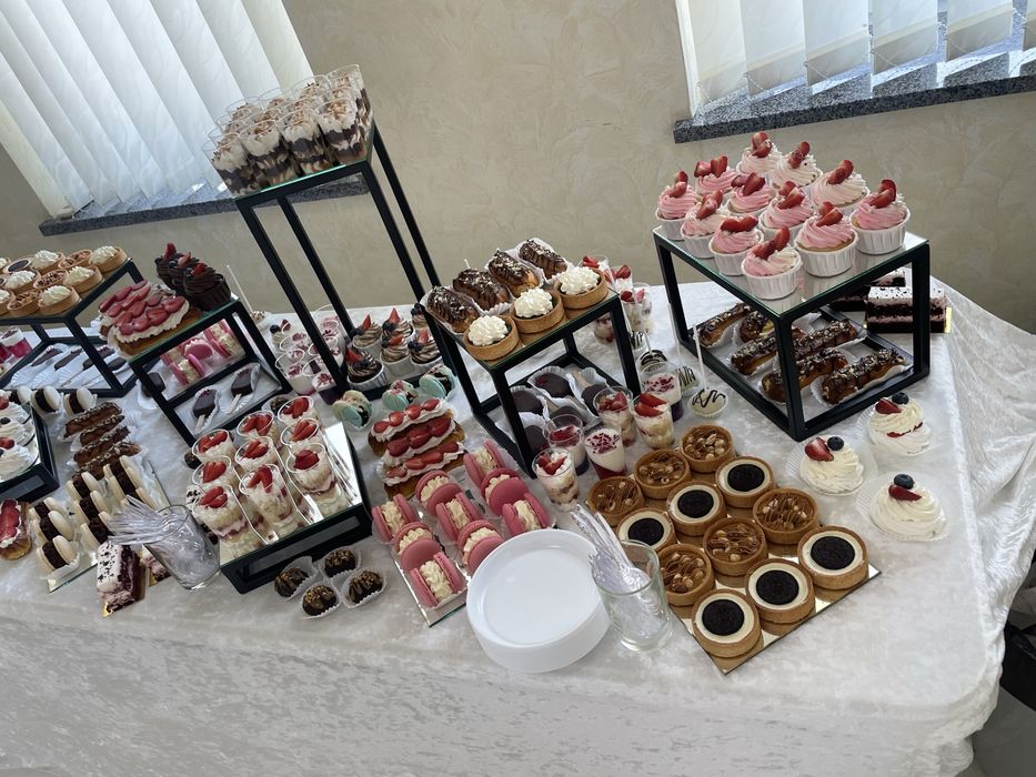 Здам в оренду СКЛЯНІ-підставки ДЛЯ КЕНДІБАРУ