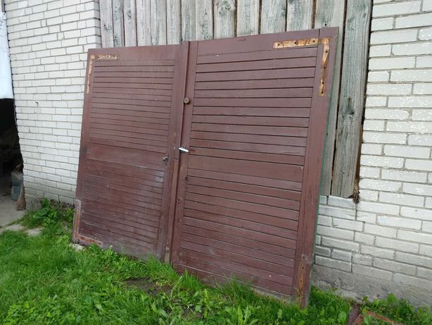 Drzwi garażowe solidne