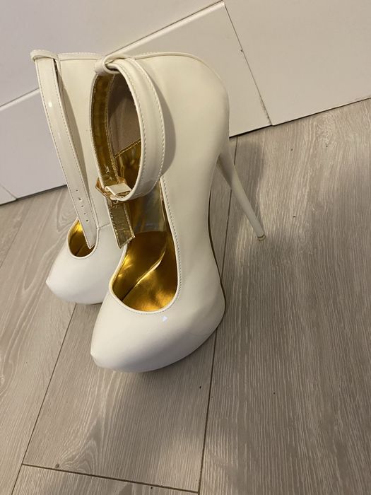 Sexy buty szpilki na platformie