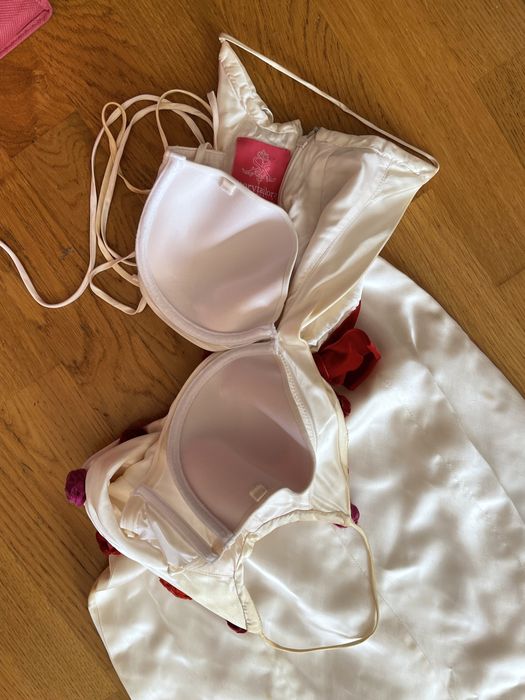 Vestido e sapatos Storytailors - coleção