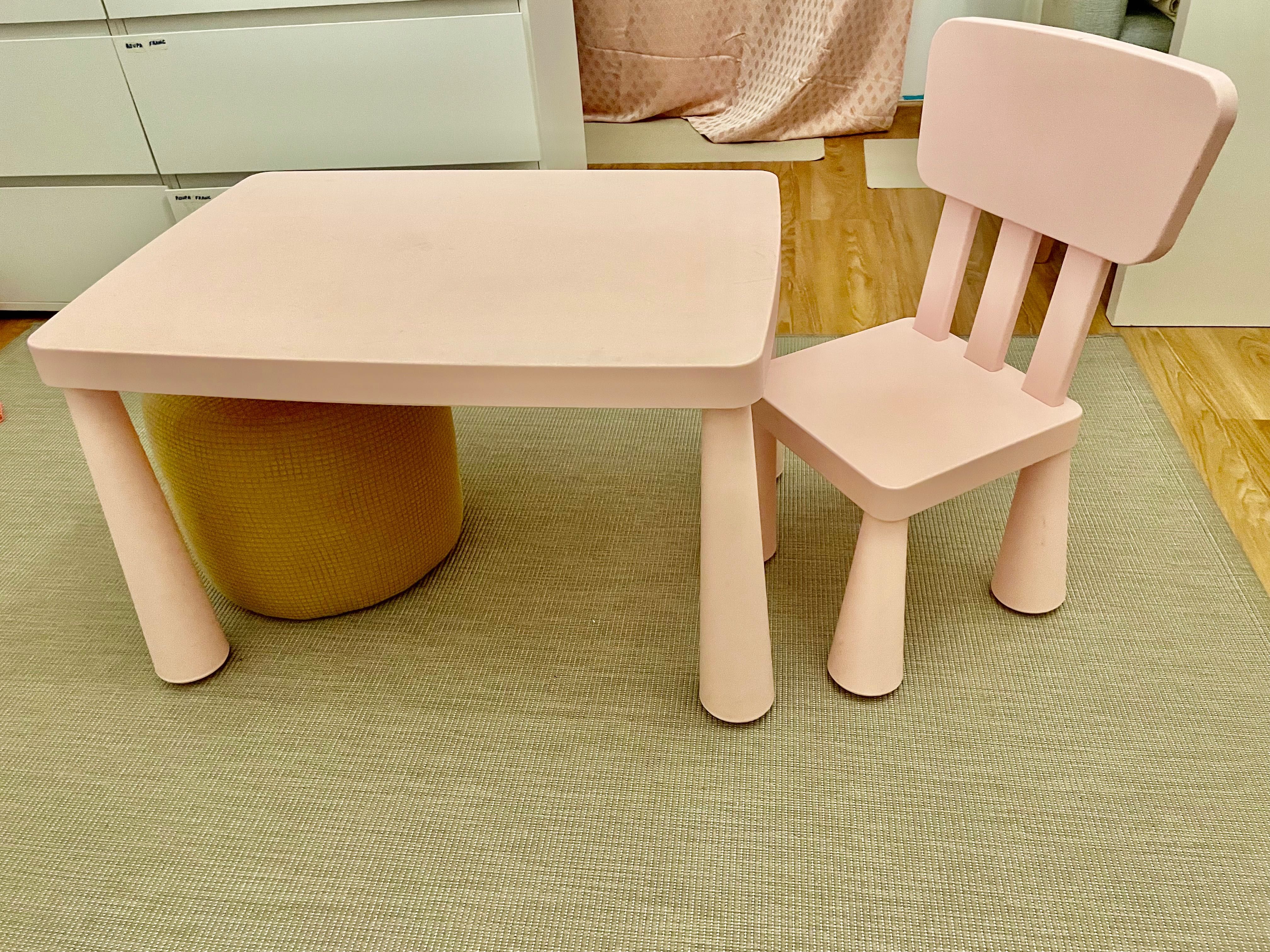 Conjunto mesa e cadeira de crianca