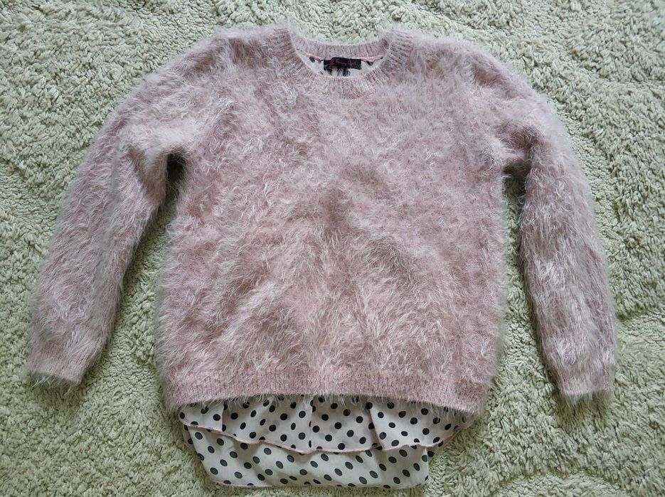 Кофтинка пудрово-рожевого кольору, на 8 років.