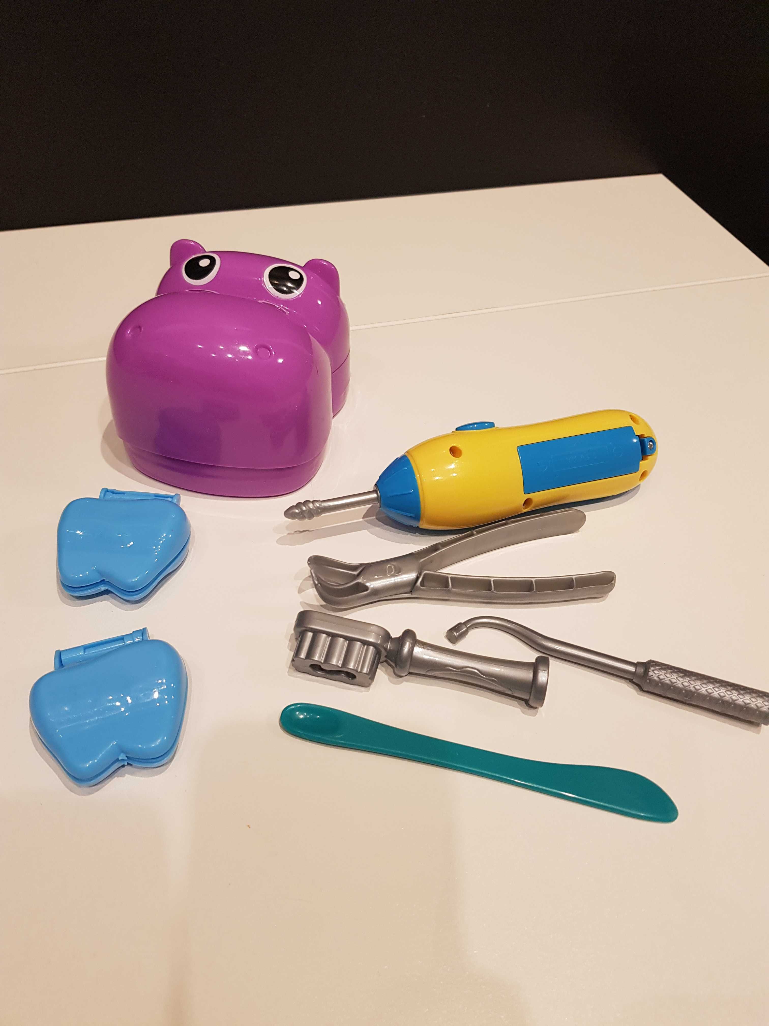 Zestaw dentysta hipopotam do plasteliny Play-Doh