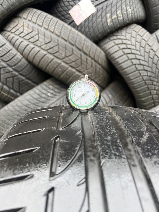 *Opona Bridgestone 255/35/19 pojedynka