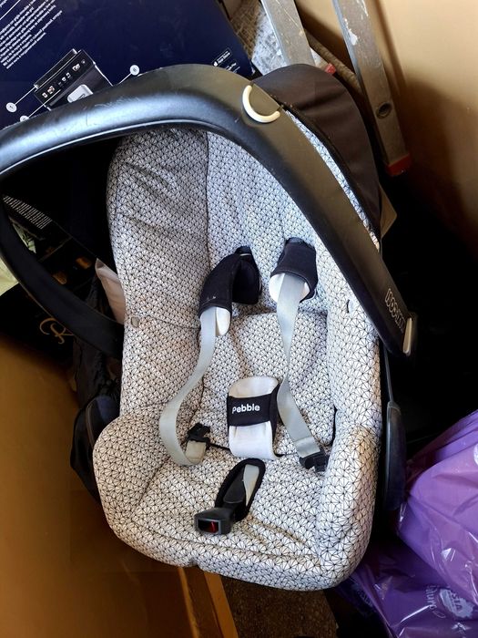 Maxi Cosi 2wayFix 0-13kg Baza + Fotelik/Nosidełko