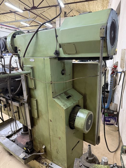 Frezarka uniwersalna FWH 40 J
