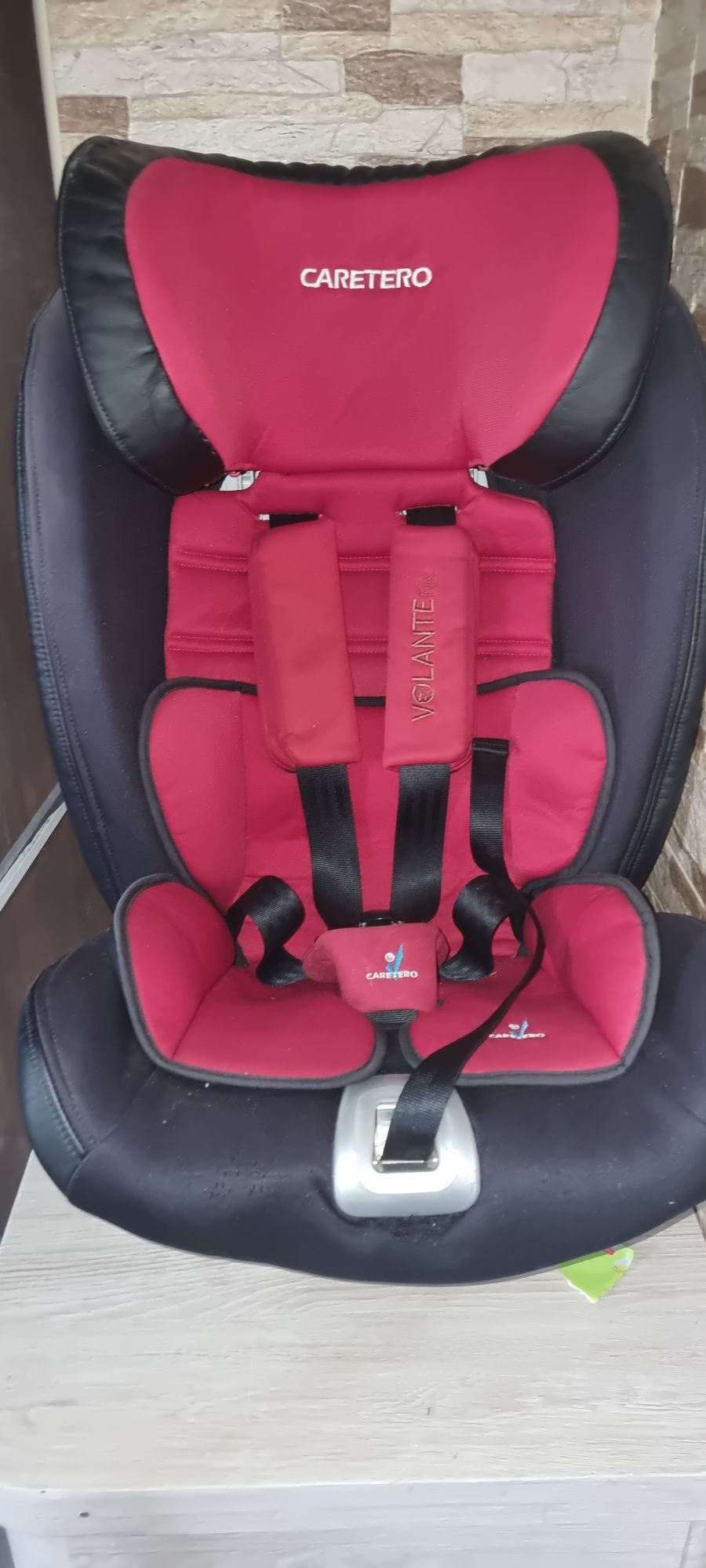 Fotelik samochodowy VolanteFix IsoFix 9-36kg Caretero