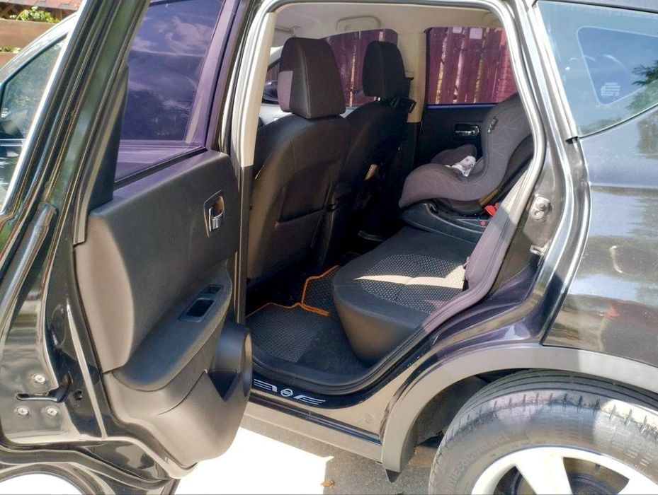 Продам Nissan Qashqai 1.5 2008