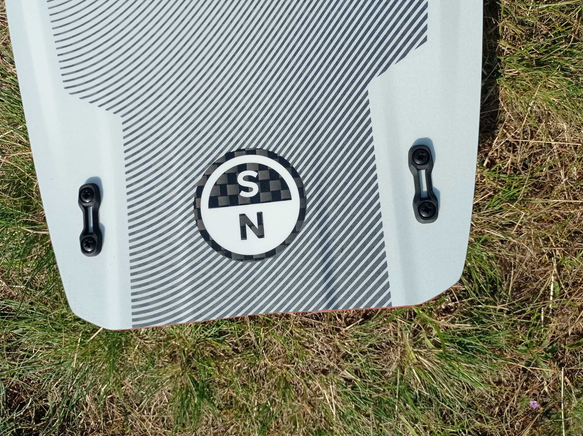 Deska North Atmos Pro 2024    141x42  kitesurfing