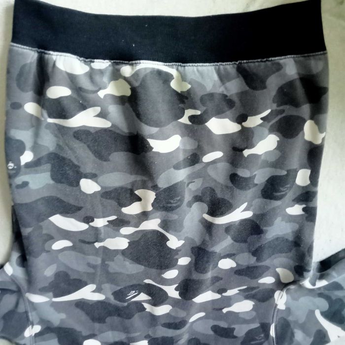 Orginalna bluza bape shark s