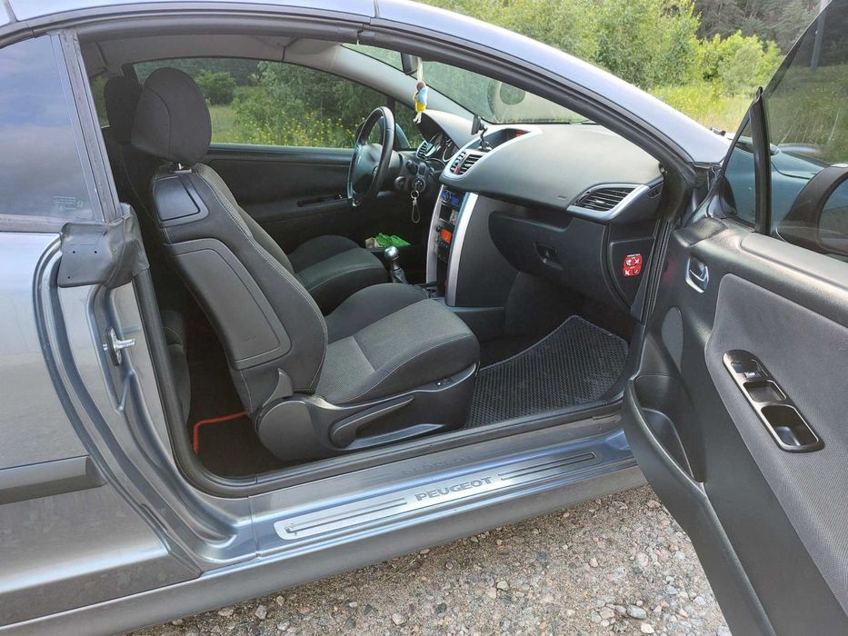 Peugeot 207 cc кабріолет