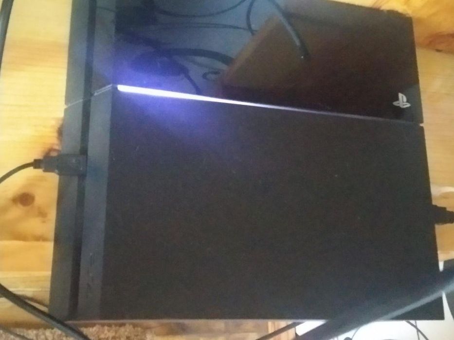 Обменяю PS4 Fat 1tb на відеокарту чи щось цікаве