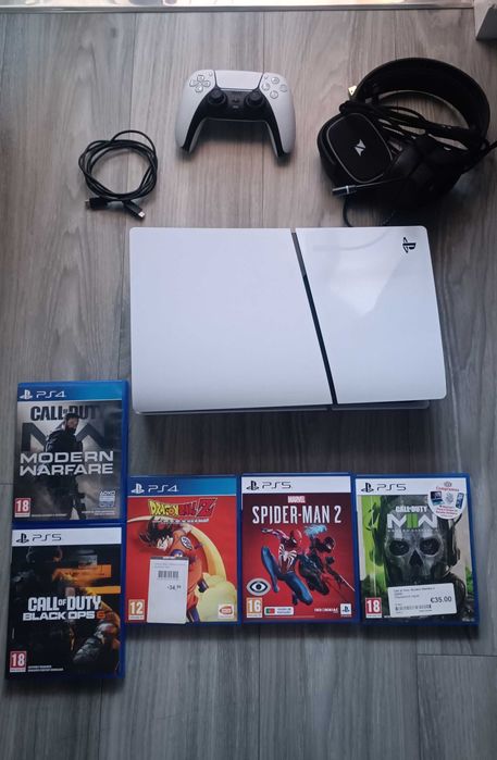 PS5 + 5 jogos + Microfone